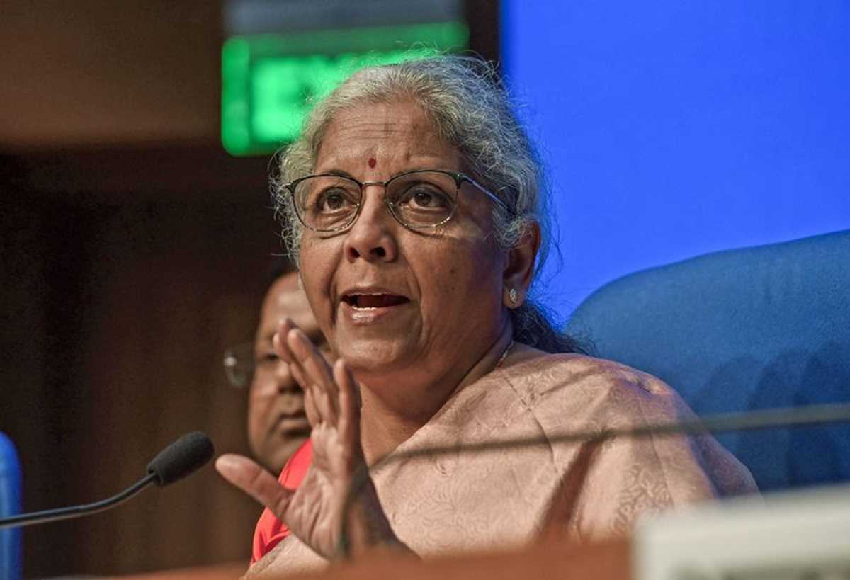 केंद्रीय वित्तमंत्री ने संसद में जम्मू-कश्मीर का अंतरिम बजट पेश किया